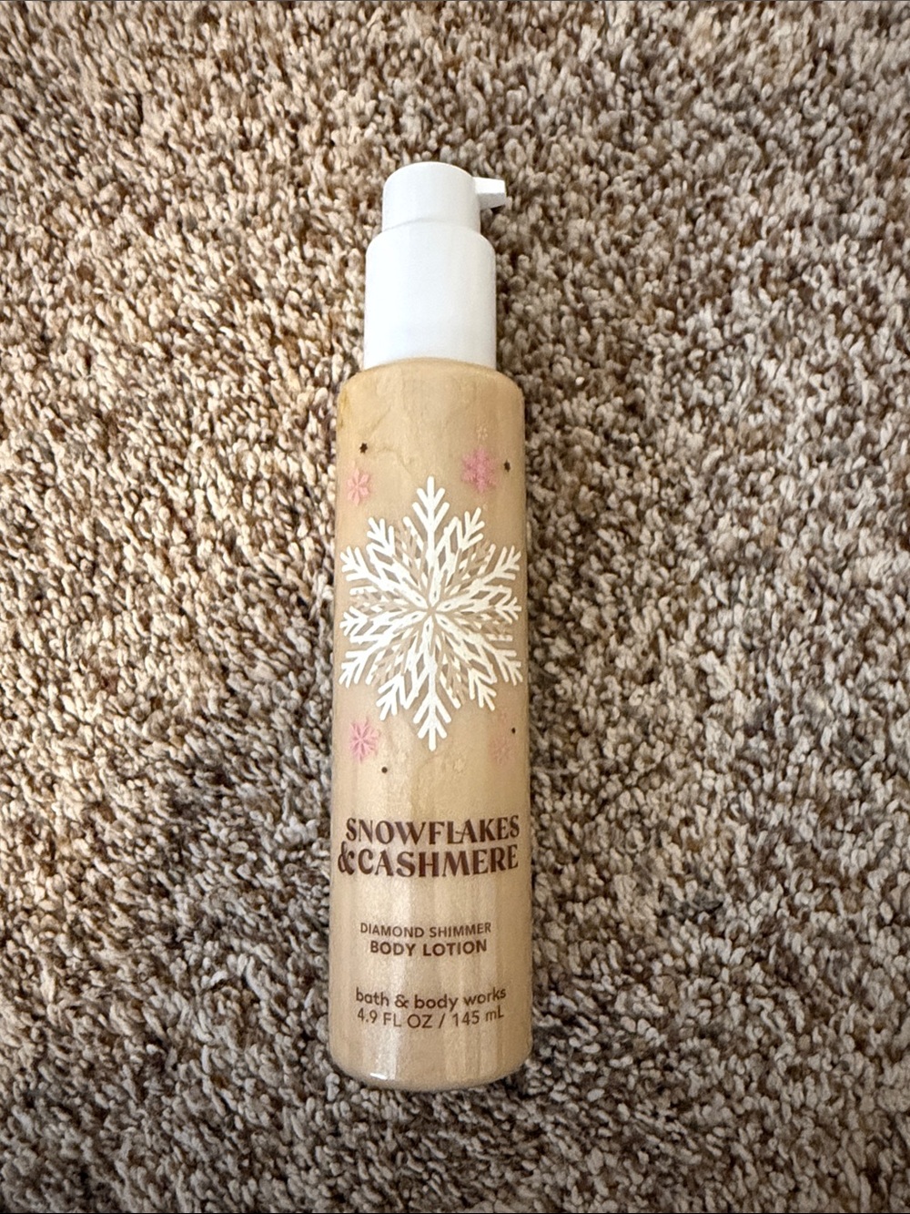 Bath & Body Works Snowflakes & Cashmere Diamond Shimmer Body Lotion - Beige